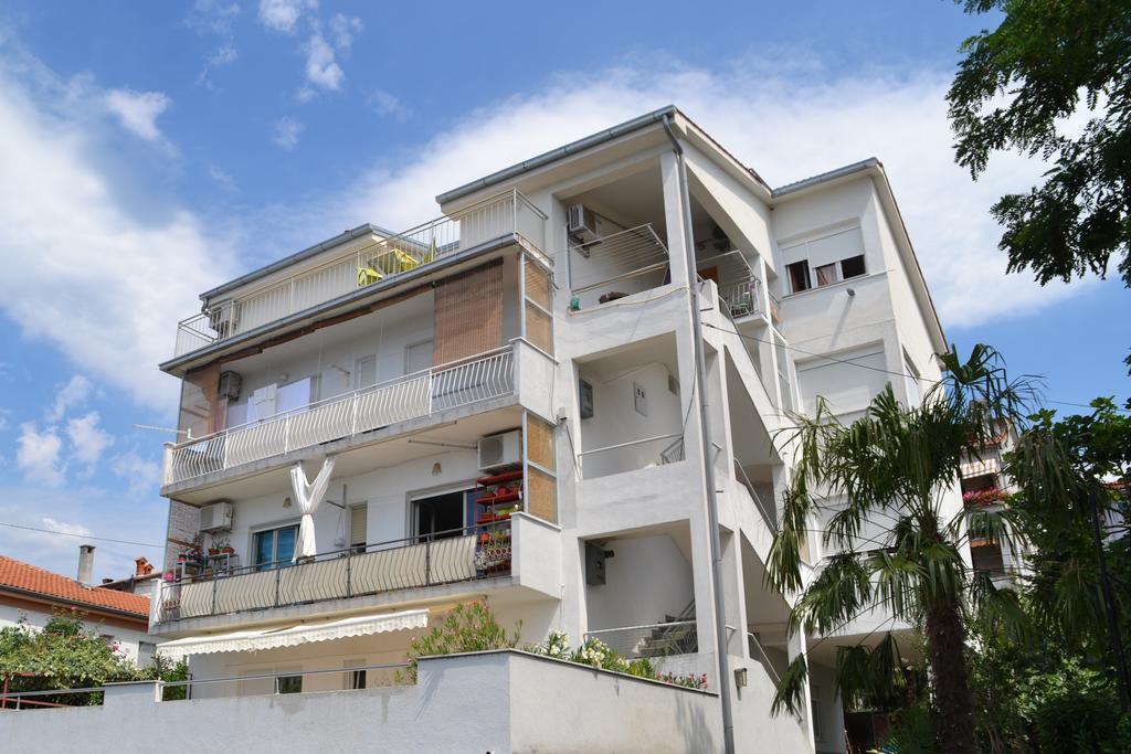 Apartment Antonija With Seaview Rijeka Exteriör bild